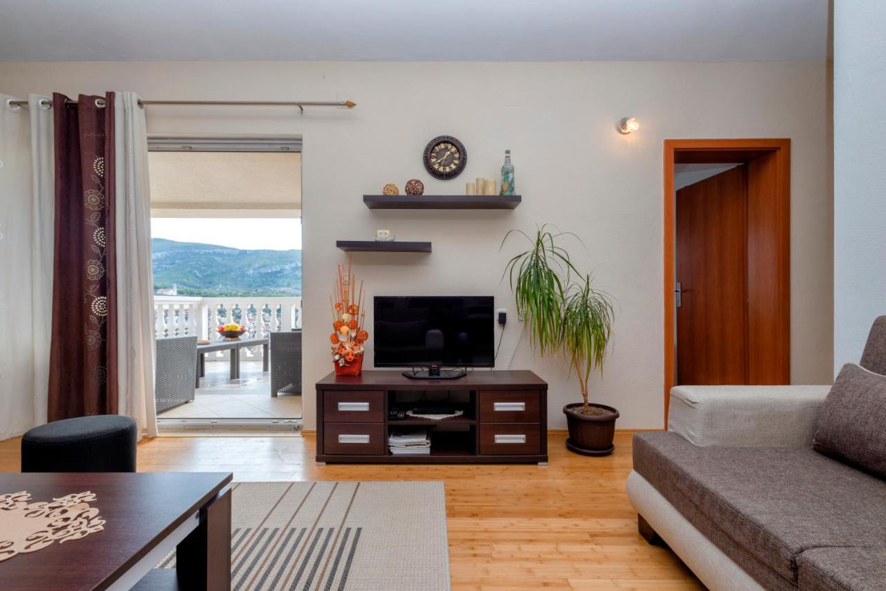 Villa Vista Jelsa  Luaran gambar