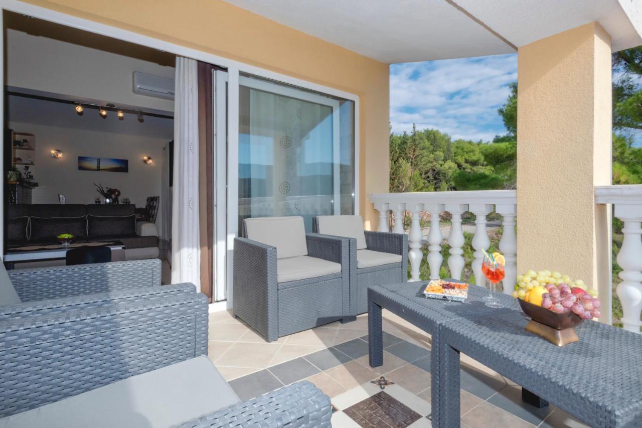 Villa Vista Jelsa  Luaran gambar